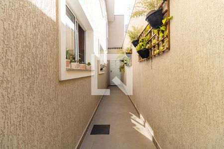 Casa à venda com 149m², 3 quartos e 2 vagas Casa à venda com 149m², 3 quartos e 2 vagasCorredor Lateral