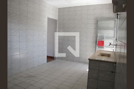 Casa para alugar com 70m², 2 quartos e 1 vagaCozinha