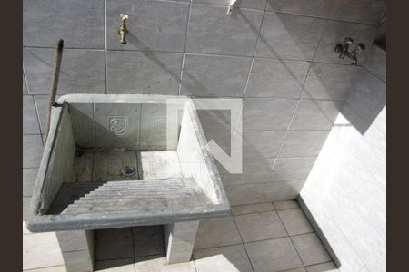 Casa para alugar com 70m², 2 quartos e 1 vagaÁrea de Serviço