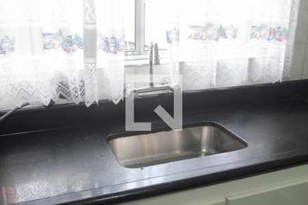 Casa à venda com 297m², 4 quartos e 3 vagas Casa à venda com 297m², 4 quartos e 3 vagasCozinha