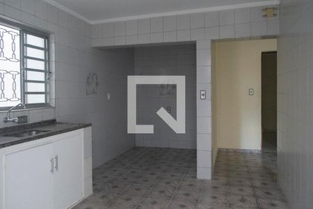 Casa à venda com 297m², 4 quartos e 3 vagas Casa à venda com 297m², 4 quartos e 3 vagasCozinha edicula