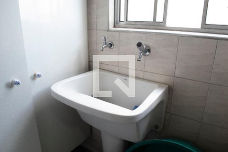 Casa à venda com 297m², 4 quartos e 3 vagas Casa à venda com 297m², 4 quartos e 3 vagasÁrea de Serviço