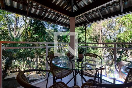 Varanda de casa de condomínio à venda com 5 quartos, 242m² em Maceio, Niterói