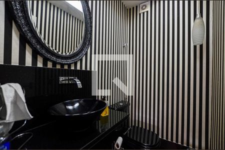Lavabo de casa de condomínio à venda com 5 quartos, 242m² em Maceio, Niterói