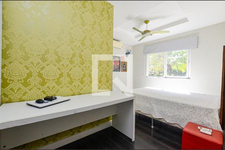 Suite 1 de casa de condomínio à venda com 5 quartos, 242m² em Maceio, Niterói