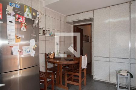 Casa à venda com 160m², 3 quartos e 2 vagasCozinha