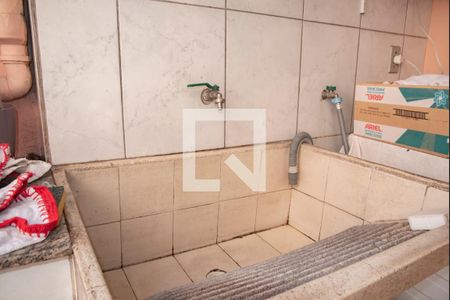Casa à venda com 160m², 3 quartos e 2 vagasQuintal/Área de Serviço