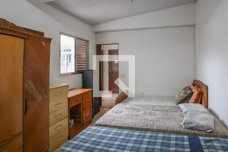 Casa à venda com 220m², 4 quartos e 1 vaga Casa à venda com 220m², 4 quartos e 1 vagaQuarto 1