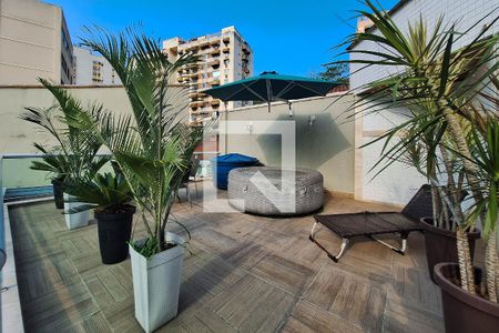 Casa à venda com 320m², 4 quartos e 3 vagas Casa à venda com 320m², 4 quartos e 3 vagasÁrea comum