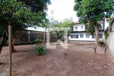 Casa à venda com 400m², 5 quartos e 5 vagasQuintal