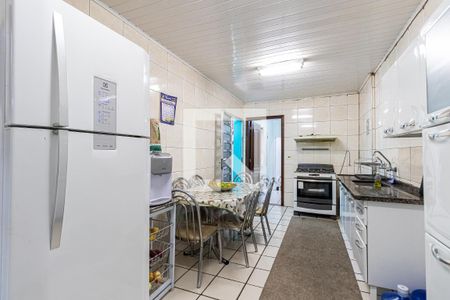 Casa à venda com 178m², 3 quartos e 2 vagasCozinha