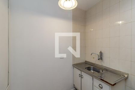 Cozinha de kitnet/studio para alugar com 1 quarto, 22m² em República, São Paulo