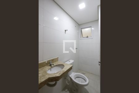 Apartamento à venda com 45m², 2 quartos e sem vaga Apartamento à venda com 45m², 2 quartos e sem vagaBanheiro
