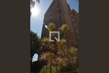 Apartamento para alugar com 48m², 2 quartos e 1 vagaFachada do bloco