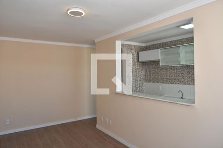 Sala de apartamento para alugar com 2 quartos, 48m² em Jardim Lallo, São Paulo