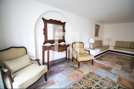 Apartamento à venda com 160m², 2 quartos e 1 vaga Apartamento à venda com 160m², 2 quartos e 1 vagaHall de entrada