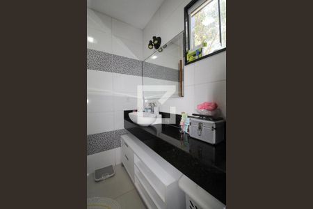 Casa de condomínio à venda com 360m², 4 quartos e 4 vagasBanheiro da Suíte