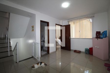 Casa de condomínio à venda com 360m², 4 quartos e 4 vagasHall 