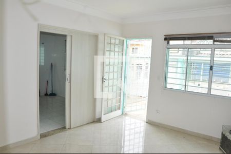 Detalhe - Sala de casa para alugar com 2 quartos, 90m² em Parque Peruche, São Paulo