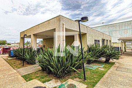 Apartamento à venda com 42m², 2 quartos e 1 vaga Apartamento à venda com 42m², 2 quartos e 1 vagaÁrea comum - Salão de festas