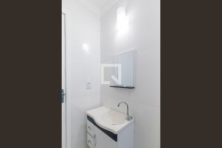 Casa para alugar com 121m², 3 quartos e 2 vagas Casa para alugar com 121m², 3 quartos e 2 vagasBanheiro