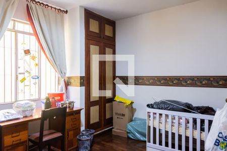 Casa à venda com 500m², 8 quartos e 4 vagasQuarto 3