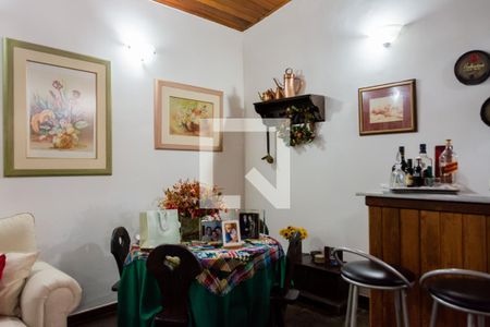 Casa à venda com 500m², 8 quartos e 4 vagasSala 1