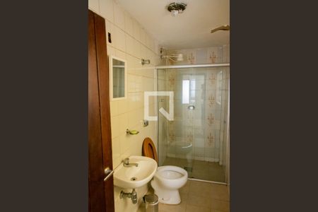 Casa à venda com 500m², 8 quartos e 4 vagasBanheiro de Serviço