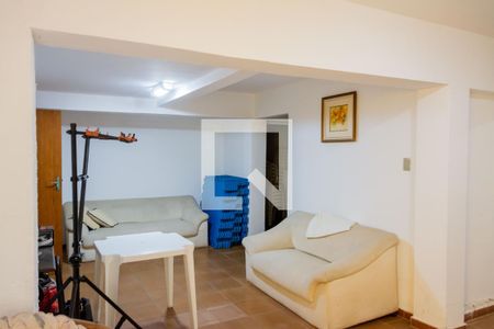 Casa à venda com 500m², 8 quartos e 4 vagasSala 3