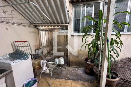 Apartamento à venda com 96m², 3 quartos e 1 vagaÁrea de Serviço