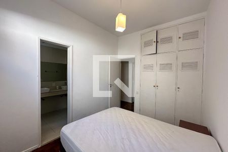 Apartamento à venda com 96m², 3 quartos e 1 vagaSuíte 