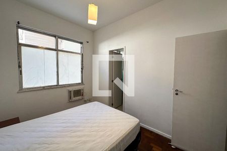 Apartamento à venda com 96m², 3 quartos e 1 vagaSuíte 