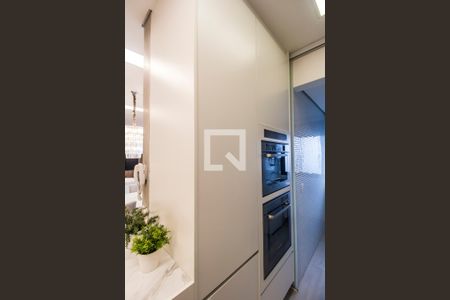 Apartamento à venda com 112m², 2 quartos e 2 vagas Apartamento à venda com 112m², 2 quartos e 2 vagasDetalhe da cozinha
