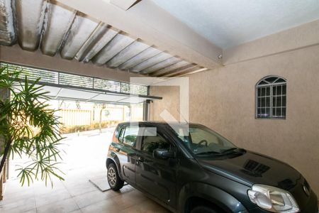 Casa à venda com 178m², 3 quartos e 2 vagas Casa à venda com 178m², 3 quartos e 2 vagasGaragem