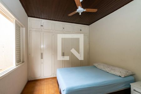 Casa à venda com 178m², 3 quartos e 2 vagas Casa à venda com 178m², 3 quartos e 2 vagasQuarto 2