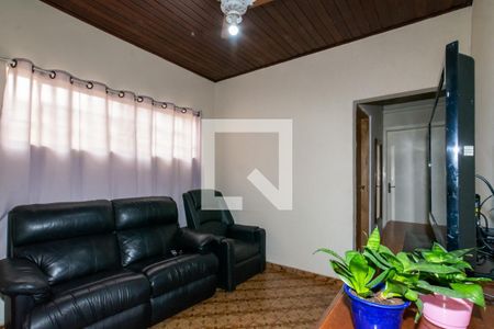 Casa à venda com 178m², 3 quartos e 2 vagas Casa à venda com 178m², 3 quartos e 2 vagasSala de Jantar