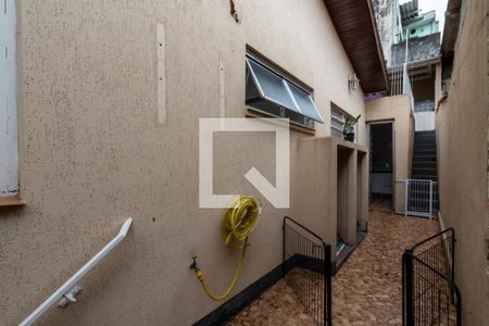 Casa à venda com 178m², 3 quartos e 2 vagas Casa à venda com 178m², 3 quartos e 2 vagasÁrea externa