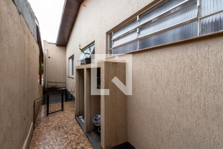 Casa à venda com 178m², 3 quartos e 2 vagas Casa à venda com 178m², 3 quartos e 2 vagasÁrea externa