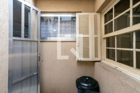 Casa à venda com 178m², 3 quartos e 2 vagas Casa à venda com 178m², 3 quartos e 2 vagasJardim de inverno