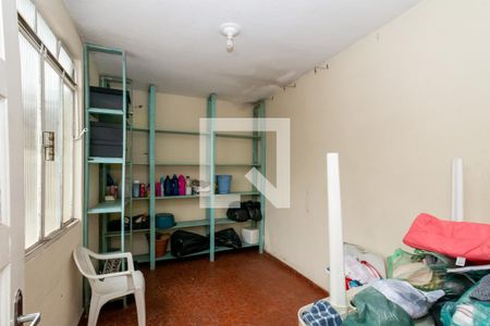 Casa à venda com 178m², 3 quartos e 2 vagas Casa à venda com 178m², 3 quartos e 2 vagasQuarto da área de serviço