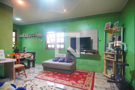 Casa à venda com 80m², 2 quartos e 2 vagasSala