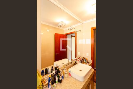 Casa à venda com 220m², 3 quartos e 2 vagas Casa à venda com 220m², 3 quartos e 2 vagasBanheiro da Suíte