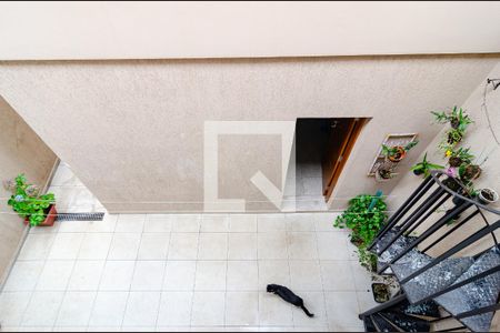 Casa à venda com 220m², 3 quartos e 2 vagas Casa à venda com 220m², 3 quartos e 2 vagasEntrada da Edícula