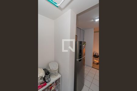 Apartamento à venda com 55m², 2 quartos e 1 vaga Apartamento à venda com 55m², 2 quartos e 1 vagaCozinha e Área de Serviço