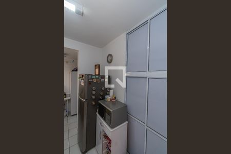 Apartamento à venda com 55m², 2 quartos e 1 vaga Apartamento à venda com 55m², 2 quartos e 1 vagaCozinha e Área de Serviço