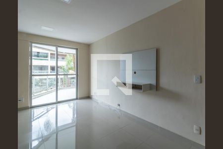 Apartamento à venda com 116m², 2 quartos e 1 vaga Apartamento à venda com 116m², 2 quartos e 1 vagaSala