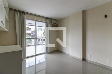 Apartamento à venda com 116m², 2 quartos e 1 vaga Apartamento à venda com 116m², 2 quartos e 1 vagaQuarto