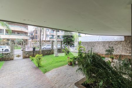 Apartamento à venda com 116m², 2 quartos e 1 vaga Apartamento à venda com 116m², 2 quartos e 1 vagaÁrea comum