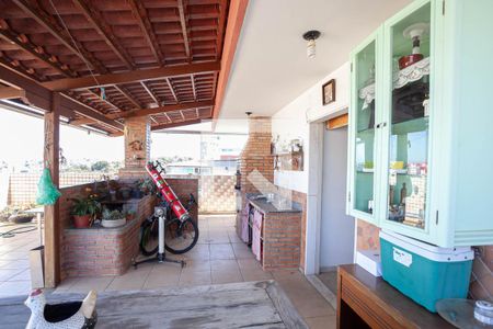 Apartamento à venda com 186m², 3 quartos e 2 vagasCobertura - Área gourmet