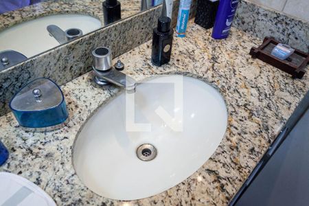 Apartamento à venda com 186m², 3 quartos e 2 vagasBanheiro da suíte 